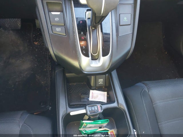 2HKRW5H36JH408606 Honda CR-V LX
