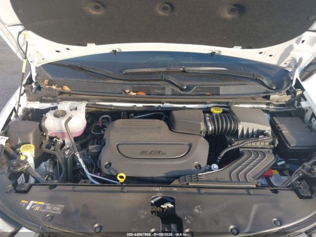 2026 CHRYSLER PACIFICA 2C4RC1BG8TR188761 Photo 9