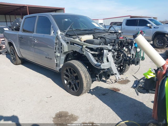 2025 RAM 1500 1C6SRFJP7SN648767