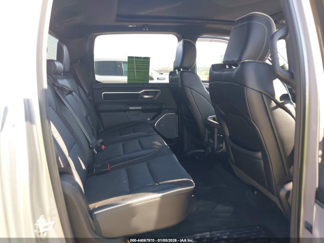 2025 RAM 1500 1C6SRFJP7SN648767 Photo 7