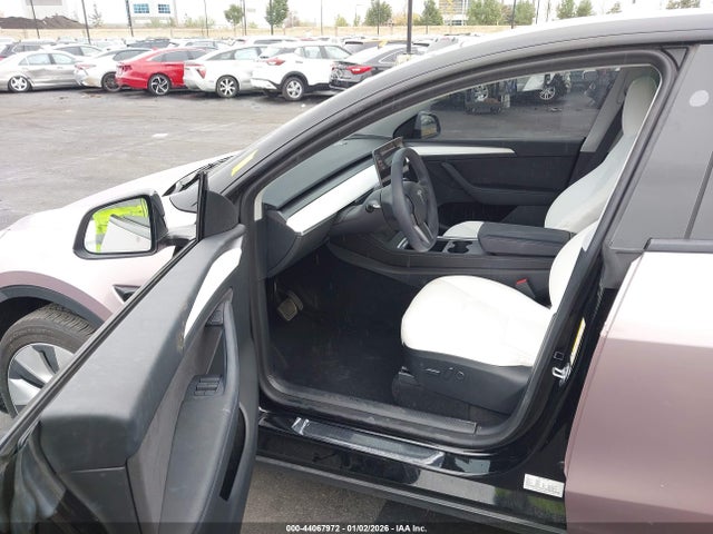 2023 Tesla Model Y Rwd მანქანა იყიდება აუქციონზე, vin: 7SAYGDED2PF969329, აუქციონის ნომერი: 44067972