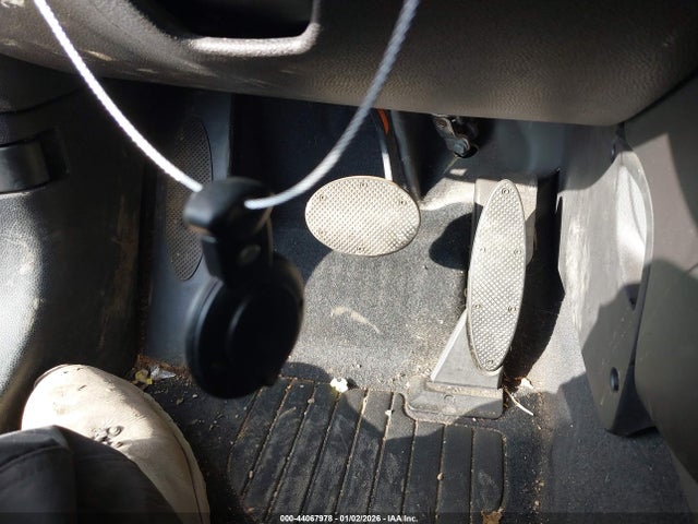 2008 MINI COOPER WMWMF33548TT67466 Photo 10