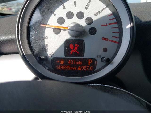 2008 MINI COOPER WMWMF33548TT67466 Photo 6