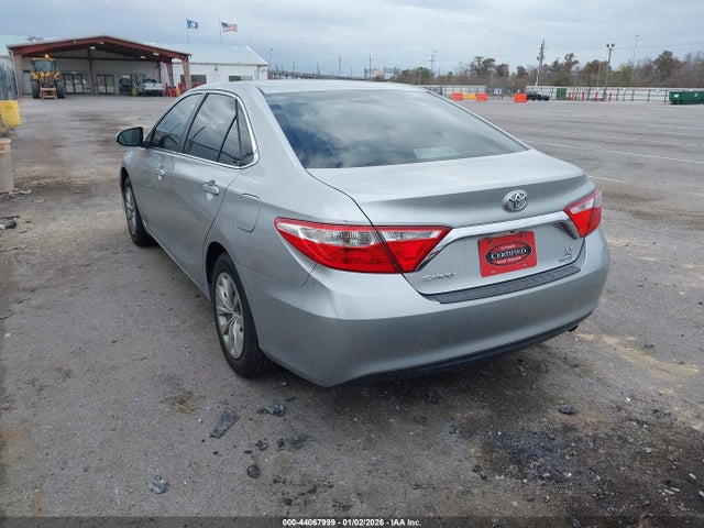 4T1BF1FK4HU271035 Toyota CAMRY LE