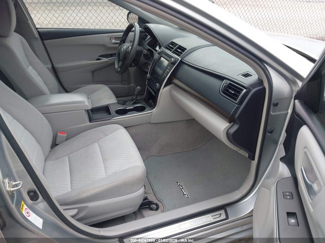 4T1BF1FK4HU271035 Toyota CAMRY LE