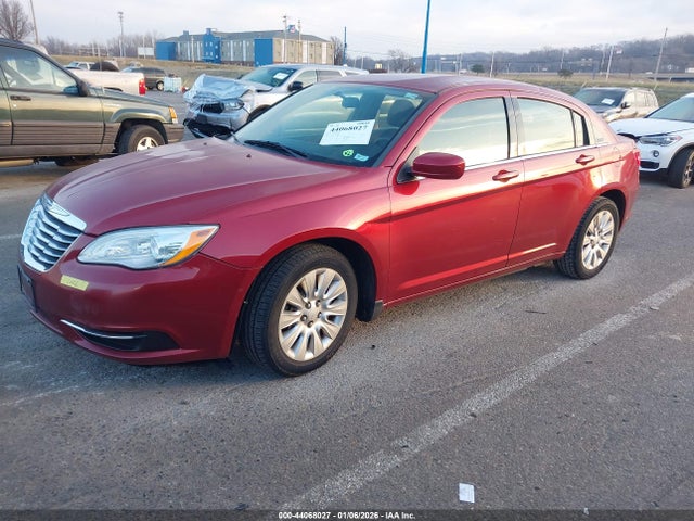 Продажа на аукционе авто 2014 Chrysler 200 Lx, vin: 1C3CCBAB3EN208856, номер лота: 44068027