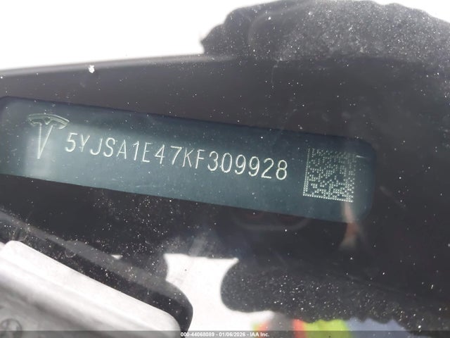 Продажа на аукционе авто 2019 Tesla Model S, vin: 5YJSA1E47KF309928, номер лота: 44068089