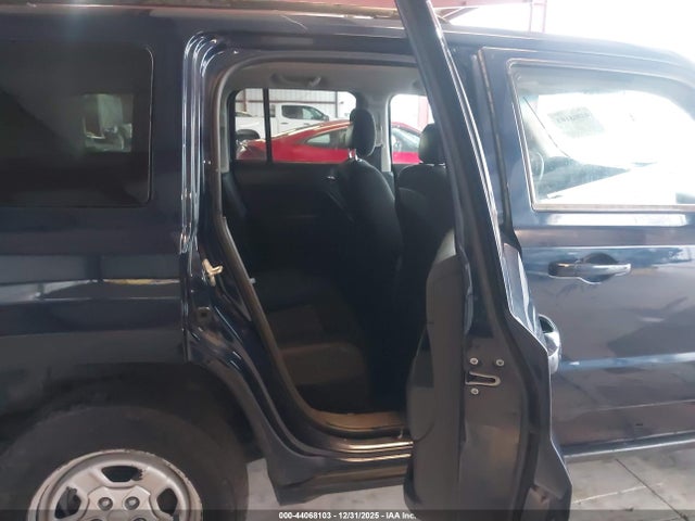 1C4NJRBB6ED649811 Jeep Patriot Sport