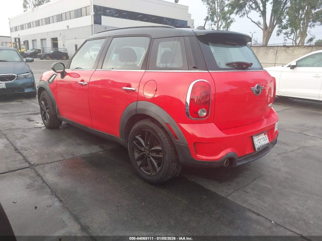 2011 MINI COOPER S COUNTRYMAN WMWZC3C57BWL78904 Photo 2
