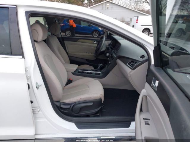 2015 HYUNDAI SONATA 5NPE34AF2FH201045 Photo 4