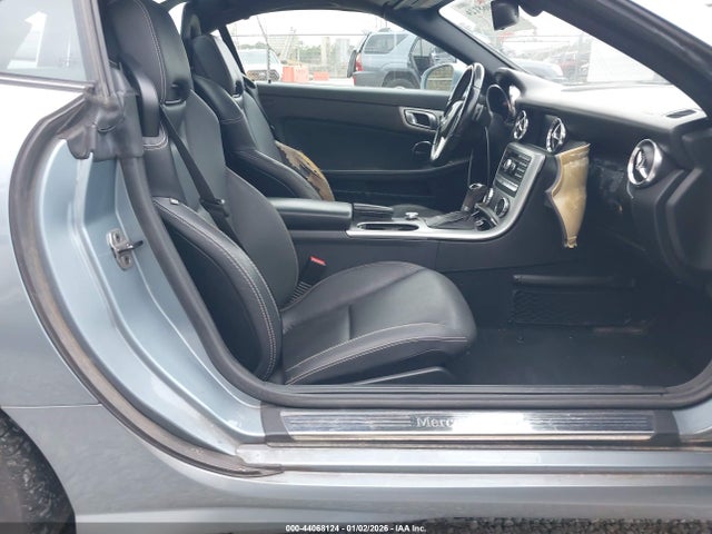 2013 MERCEDES-BENZ SLK 250 WDDPK4HA9DF058565 Photo 4