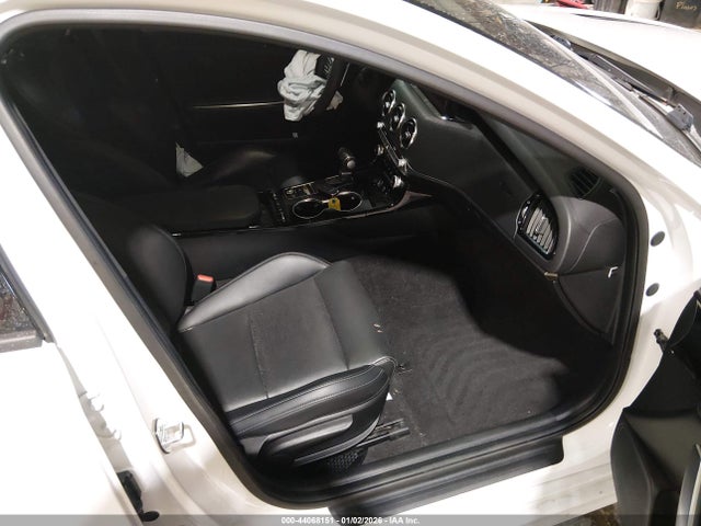 2022 KIA STINGER KNAE35LD1N6104250 Photo 4