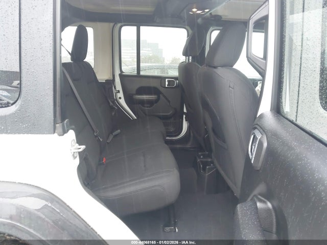1C4HJXDN7KW629298 Jeep Wrangler Unlimited Sport S 4x4