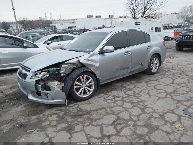 Subaru Legacy 2.5i Premium 2014 4S3BMBC69E3012503 Image 2