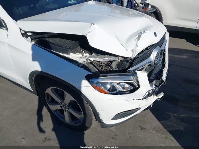 2019 MERCEDES-BENZ GLC 300 COUPE WDC0J4KB3KF581569 Photo 5