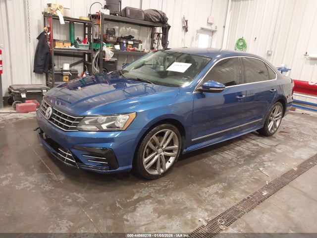 1VWAT7A36GC048069 Volkswagen Passat 1.8t R-line