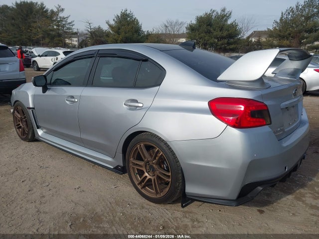 2015 SUBARU WRX STI JF1VA2S69F9800161 Photo 2