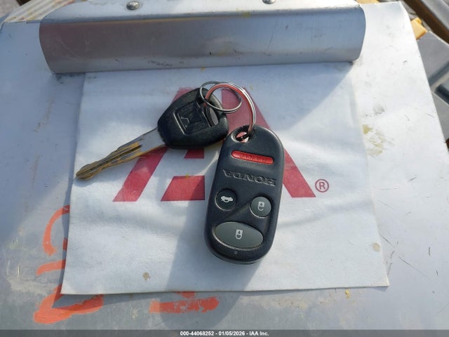 Продажа на аукционе авто 1998 Honda Accord Ex, vin: 1HGCG5658WA080483, номер лота: 44068252
