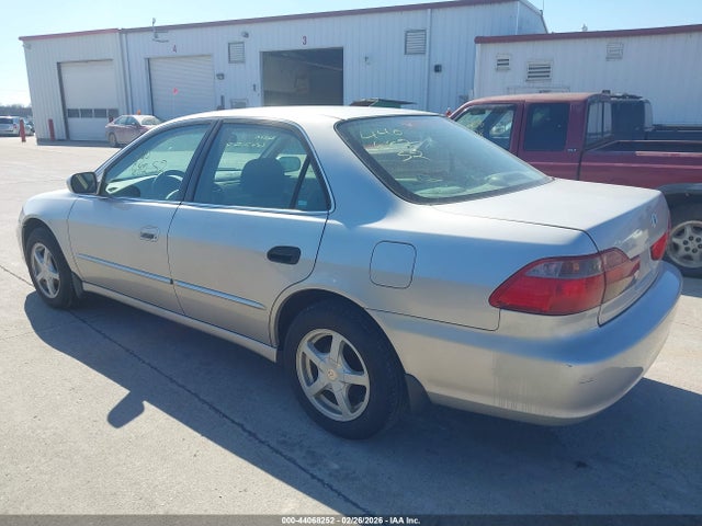 Продажа на аукционе авто 1998 Honda Accord Ex, vin: 1HGCG5658WA080483, номер лота: 44068252