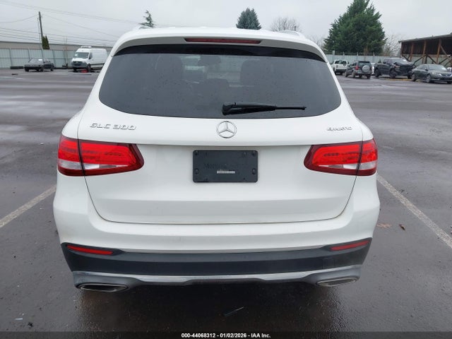 WDC0G4KB7JV096287 Mercedes-Benz Glc 300 4matic