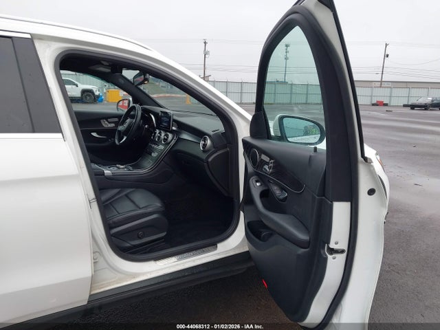 WDC0G4KB7JV096287 Mercedes-Benz Glc 300 4matic