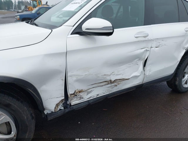 WDC0G4KB7JV096287 Mercedes-Benz Glc 300 4matic