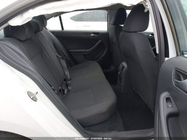 3VW267AJ3GM205534 Volkswagen Jetta 1.4t S