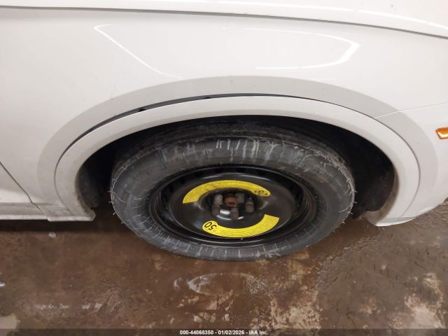 2019 AUDI SQ5 WA1B4AFY6K2066442 Photo 5