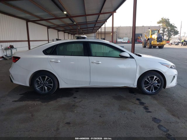 3KPF24AD7RE716525 KIA Forte Lxs