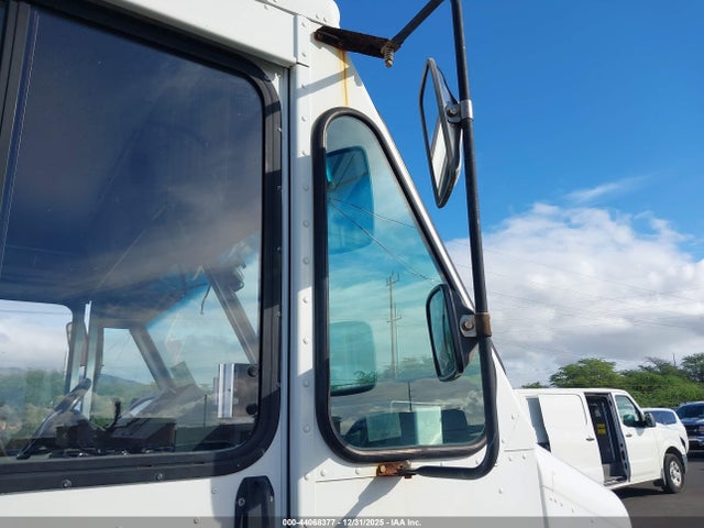 Ford E-350 Stripped 2014 1FC3E3KL6EDB11014 Image 11