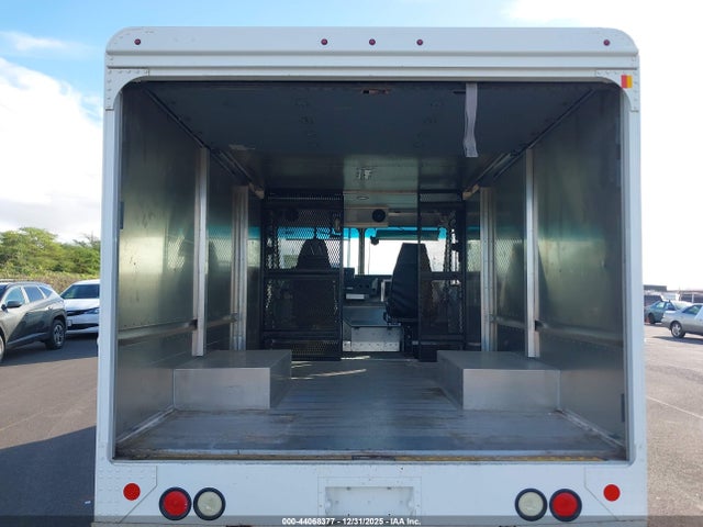 Ford E-350 Stripped 2014 1FC3E3KL6EDB11014 Image 7