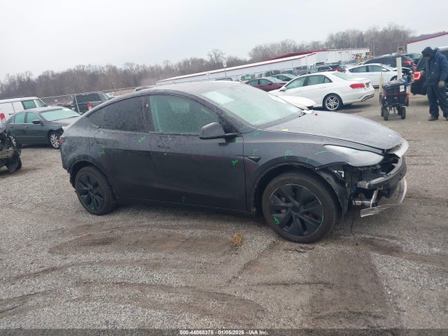 7SAYGDEE9SA336728 Tesla Model Y Long Range Dual Motor All-wheel Drive