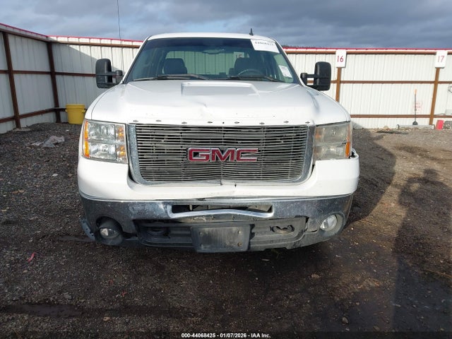 44068425 :رقم المزاد ، 1GTHK23688F144347 vin ، 2008 Gmc Sierra 2500hd Slt مزاد بيع