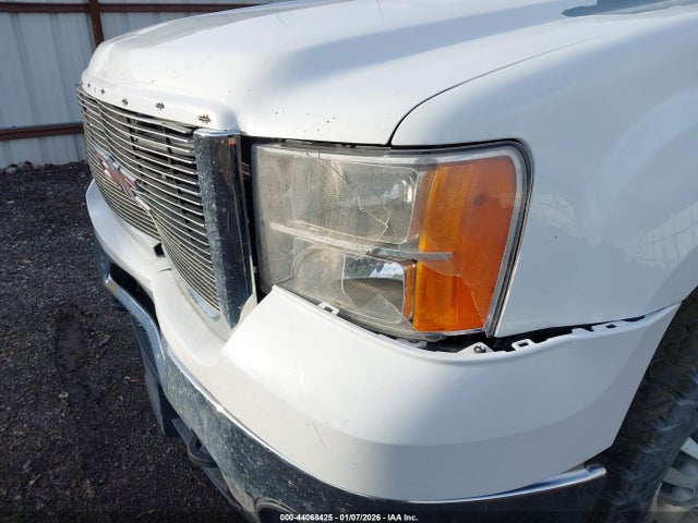 44068425 :رقم المزاد ، 1GTHK23688F144347 vin ، 2008 Gmc Sierra 2500hd Slt مزاد بيع