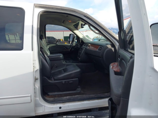 44068425 :رقم المزاد ، 1GTHK23688F144347 vin ، 2008 Gmc Sierra 2500hd Slt مزاد بيع