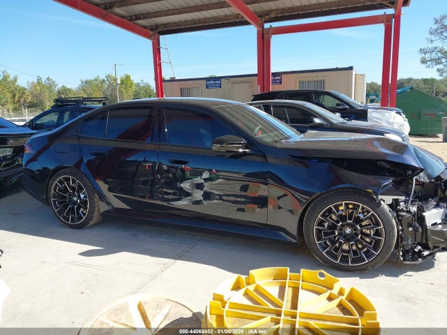 44068452 :رقم المزاد ، WBS83FK0XTCW04385 vin ، 2026 Bmw M5 مزاد بيع