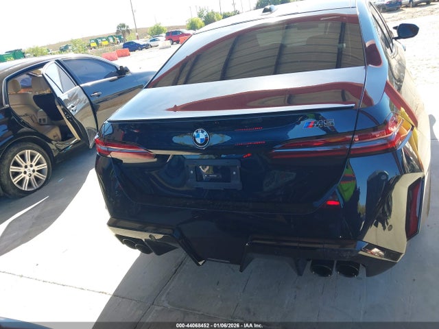 44068452 :رقم المزاد ، WBS83FK0XTCW04385 vin ، 2026 Bmw M5 مزاد بيع