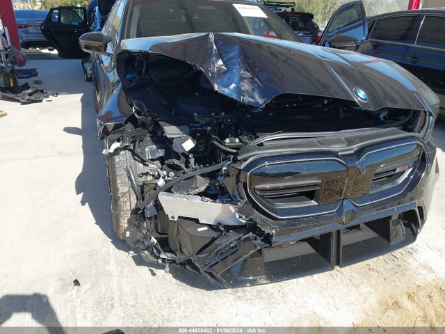 44068452 :رقم المزاد ، WBS83FK0XTCW04385 vin ، 2026 Bmw M5 مزاد بيع