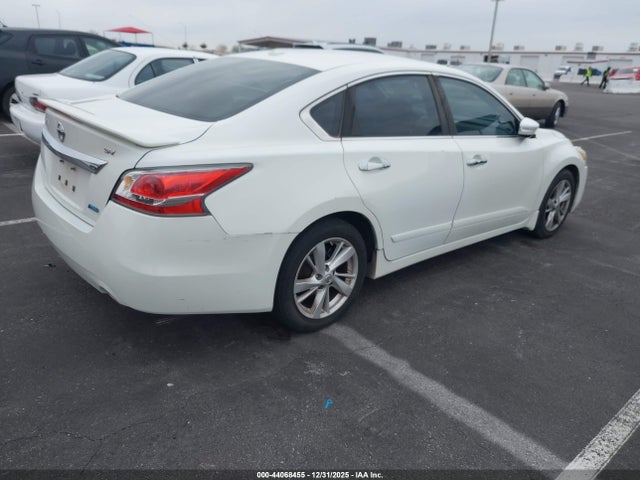 1N4AL3AP0EC287716 Nissan Altima
