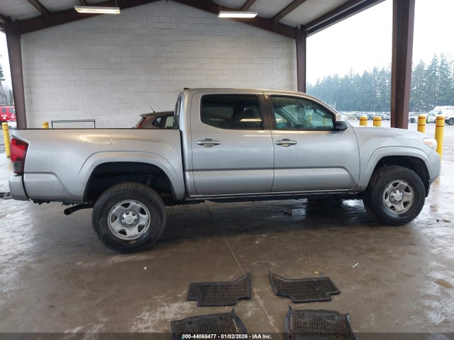 5TFCZ5AN4KX197310 Toyota Tacoma Sr V6