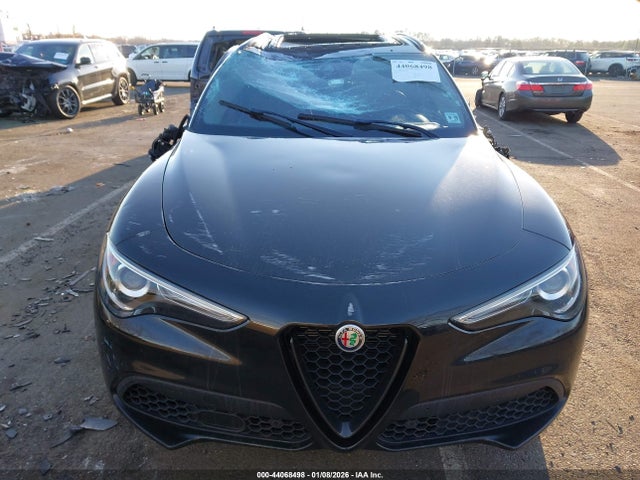 ZASPAKAN6L7C87882 Alfa Romeo Stelvio Awd