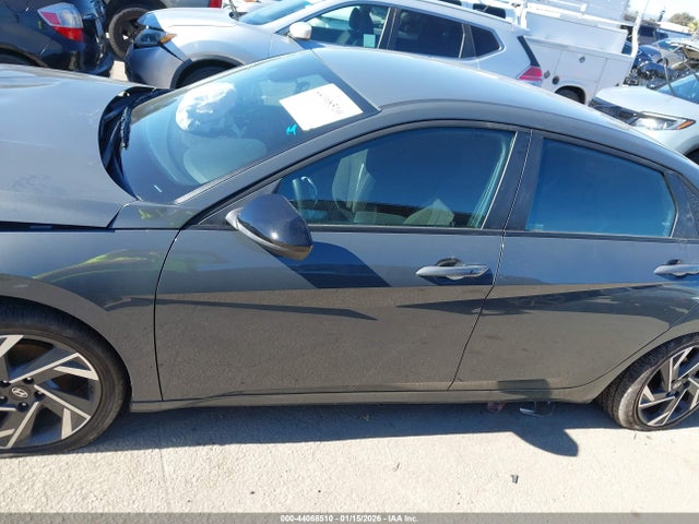 KMHLM4DJ3SU161171 Hyundai Elantra Hybrid Sel Sport