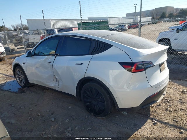 Продаж на аукціоні авто 2021 Tesla Model Y Long Range Dual Motor All-wheel Drive, vin: 5YJYGDEE6MF072841, номер лоту: 44068520