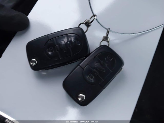 44068533 :رقم المزاد ، WAULC68E23A342035 vin ، 2003 Audi A4 1.8t مزاد بيع