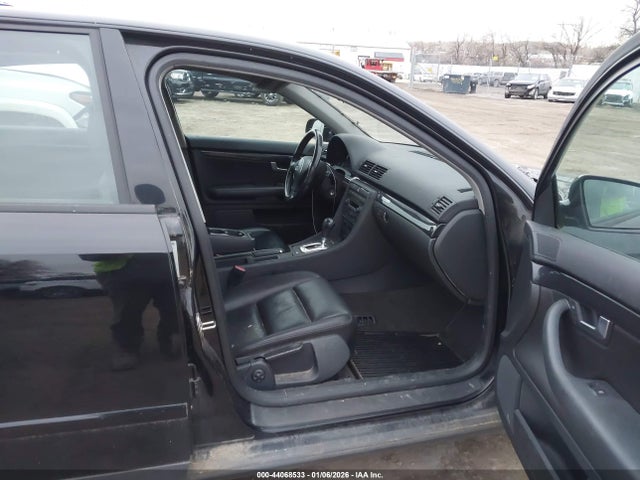 44068533 :رقم المزاد ، WAULC68E23A342035 vin ، 2003 Audi A4 1.8t مزاد بيع