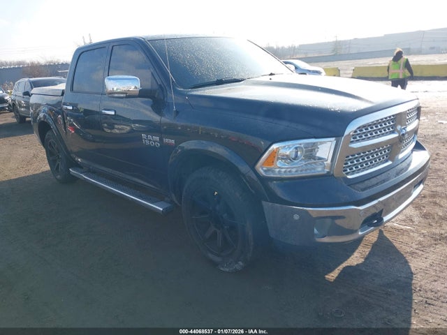 2017 Ram 1500 Laramie  4x4 5'7 Box მანქანა იყიდება აუქციონზე, vin: 1C6RR7NTXHS800658, აუქციონის ნომერი: 44068537