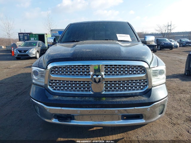 2017 Ram 1500 Laramie  4x4 5'7 Box მანქანა იყიდება აუქციონზე, vin: 1C6RR7NTXHS800658, აუქციონის ნომერი: 44068537