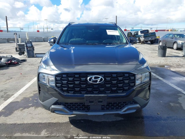 5NMS6DAJ9NH381814 Hyundai Santa Fe Xrt