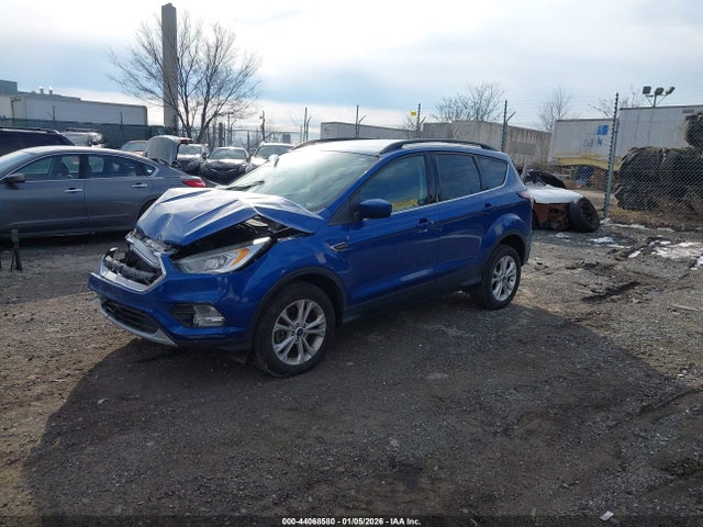 1FMCU9HD8JUA31712 Ford ESCAPE SEL