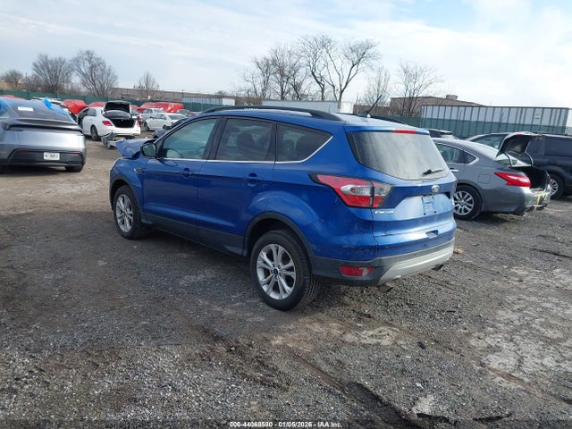 1FMCU9HD8JUA31712 Ford ESCAPE SEL